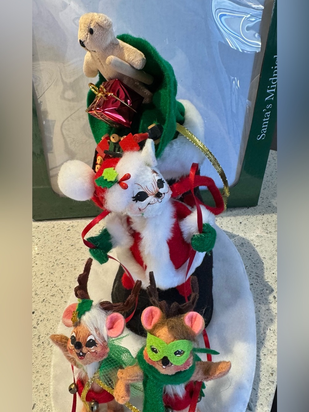 Analee Christmas Mouse- Santa's Midnight Ride